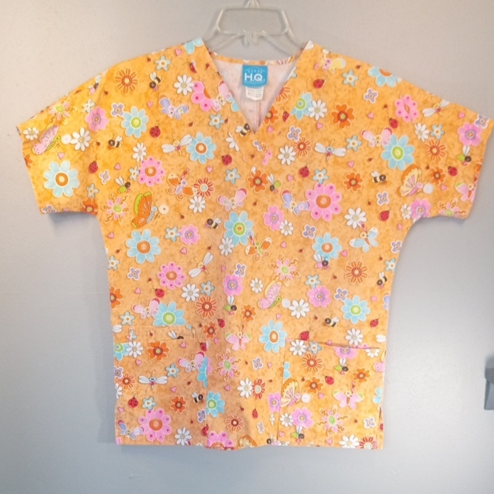 Scrub H.Q. Colorful Floral Short Sleeve Scrub Top Size Xs